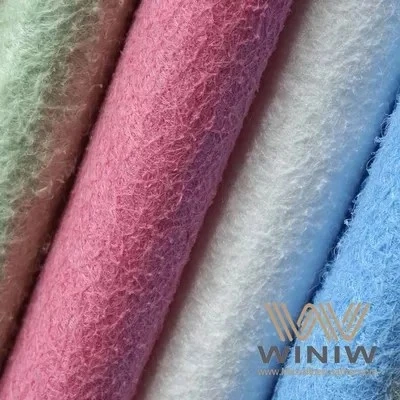 py159803857-quick_dirt_removing_pink_synthetic_chamois_leather_car_wipers.webp